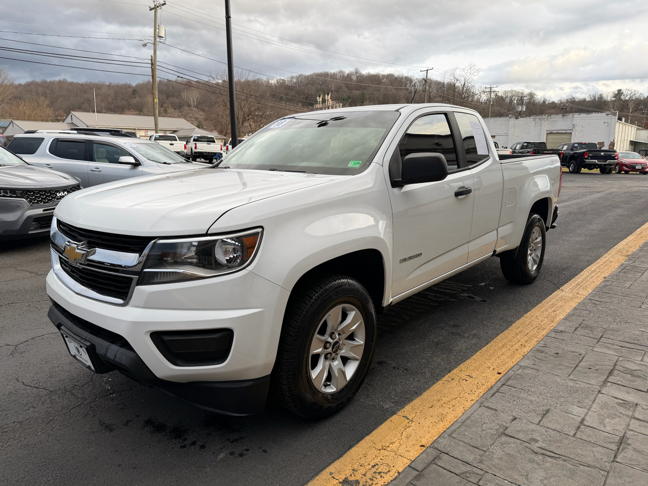 2018 Chevrolet Colorado Work Truck photo 2