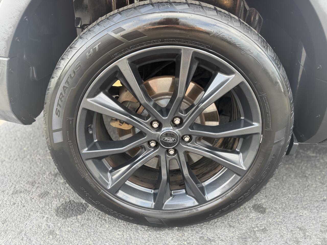 Ford Explorer XLT 4WD 2017