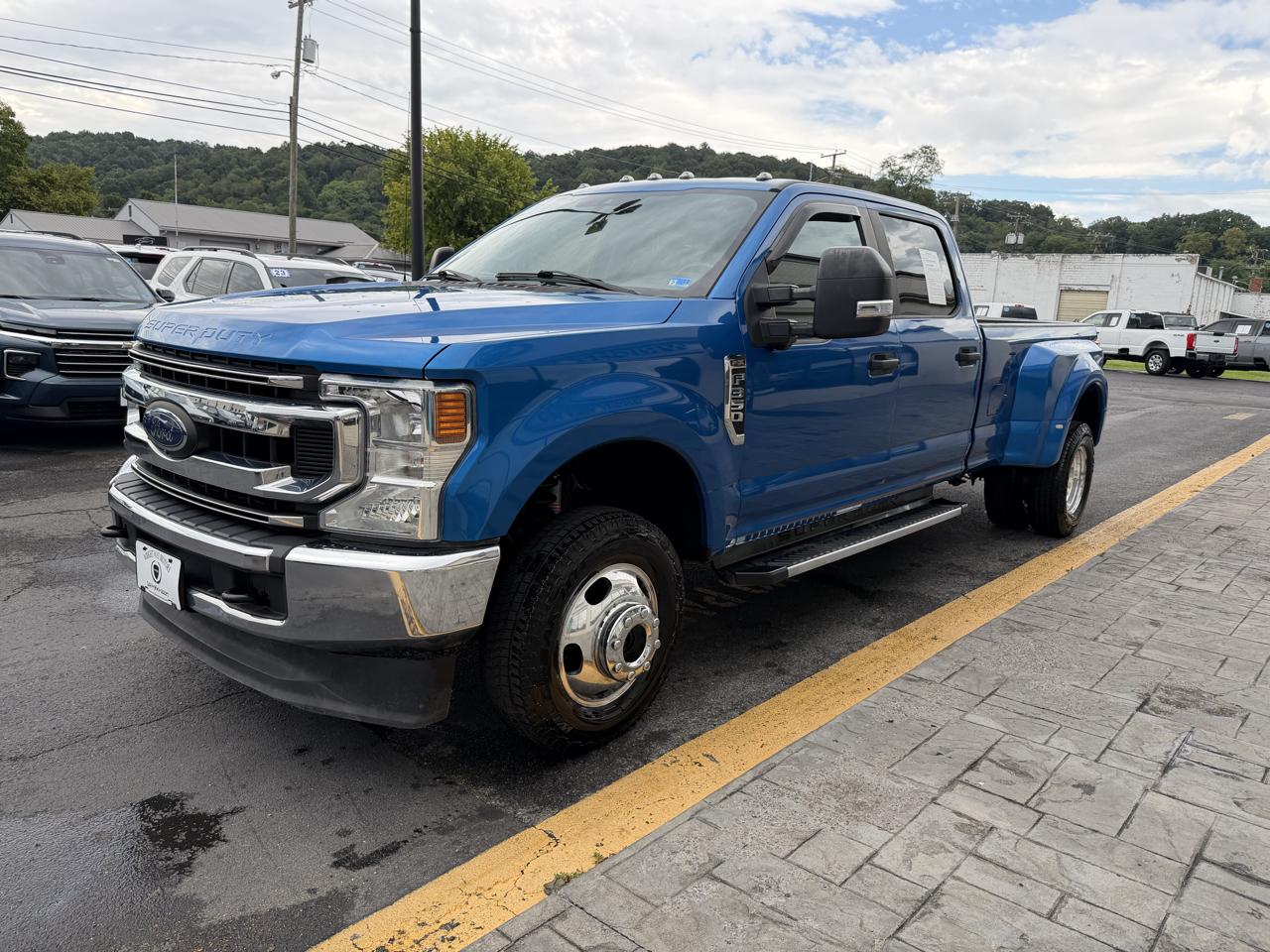 Ford F-350 SD FX4 Crew Cab Long Bed DRW 4WD 2020