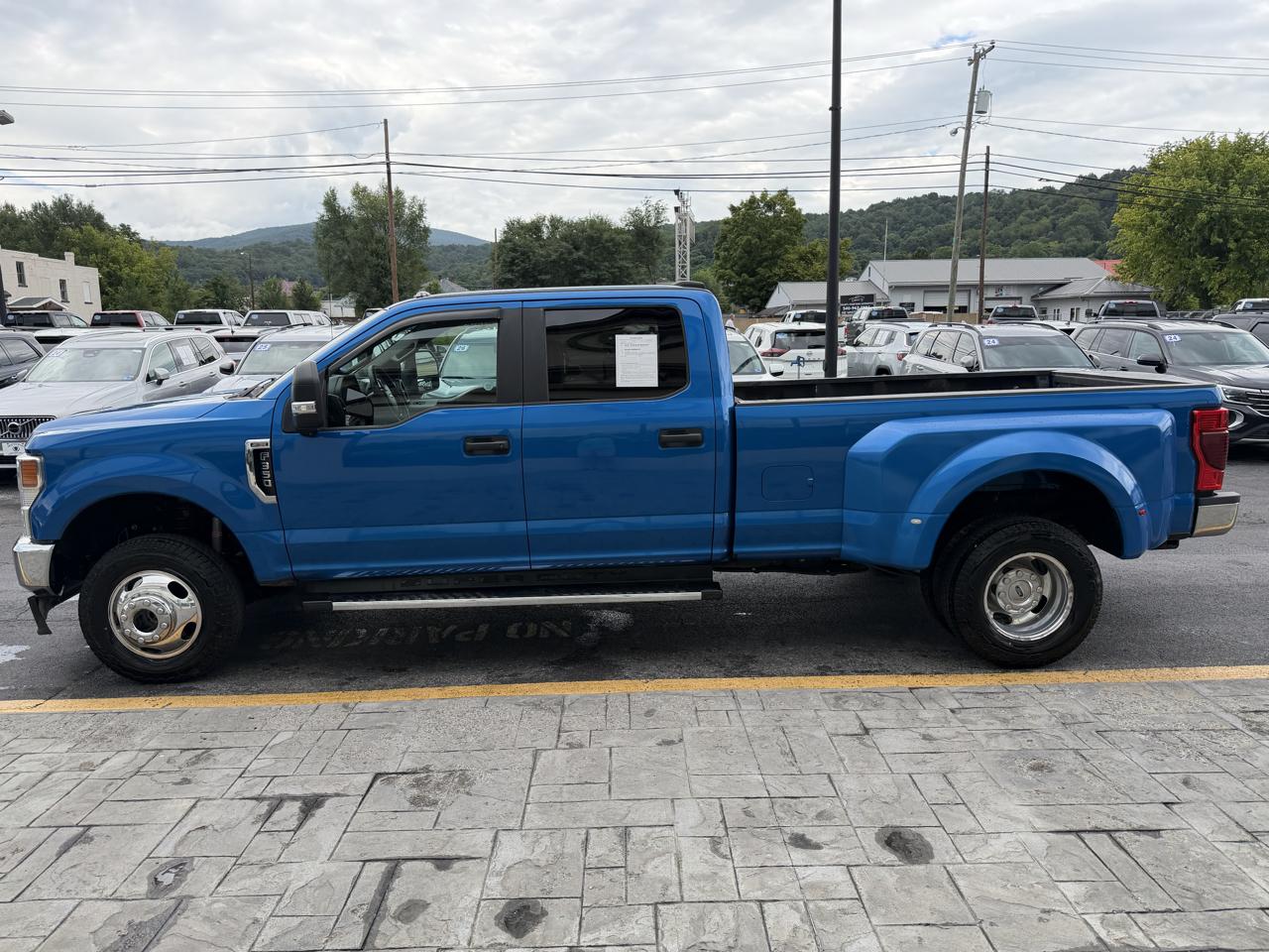 Ford F-350 SD FX4 Crew Cab Long Bed DRW 4WD 2020