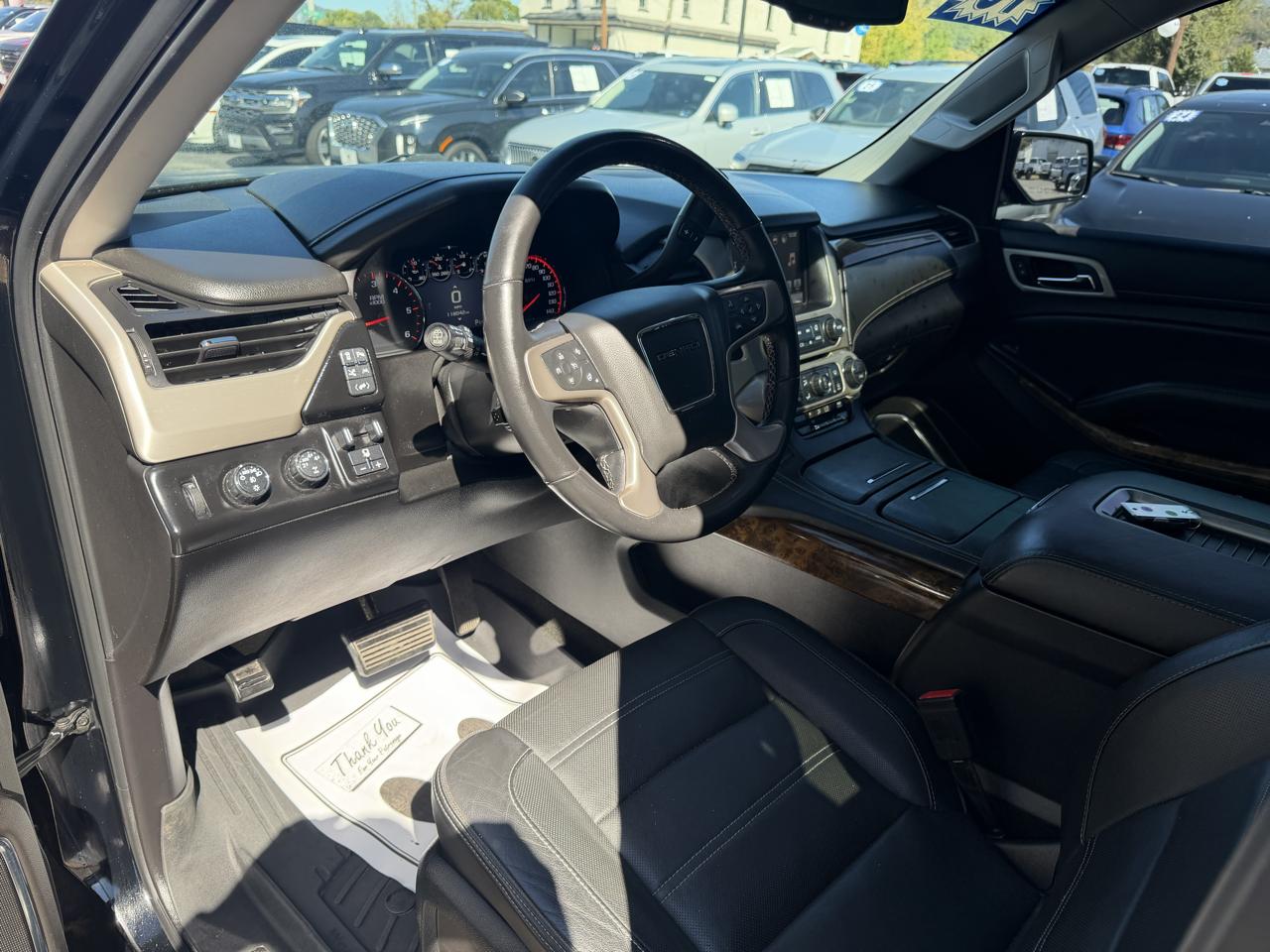 GMC Yukon Denali 4WD 2016