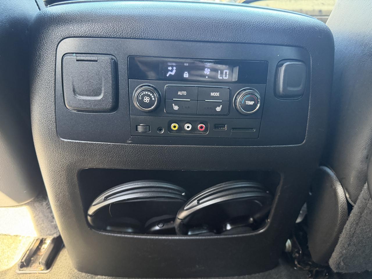 GMC Yukon Denali 4WD 2016