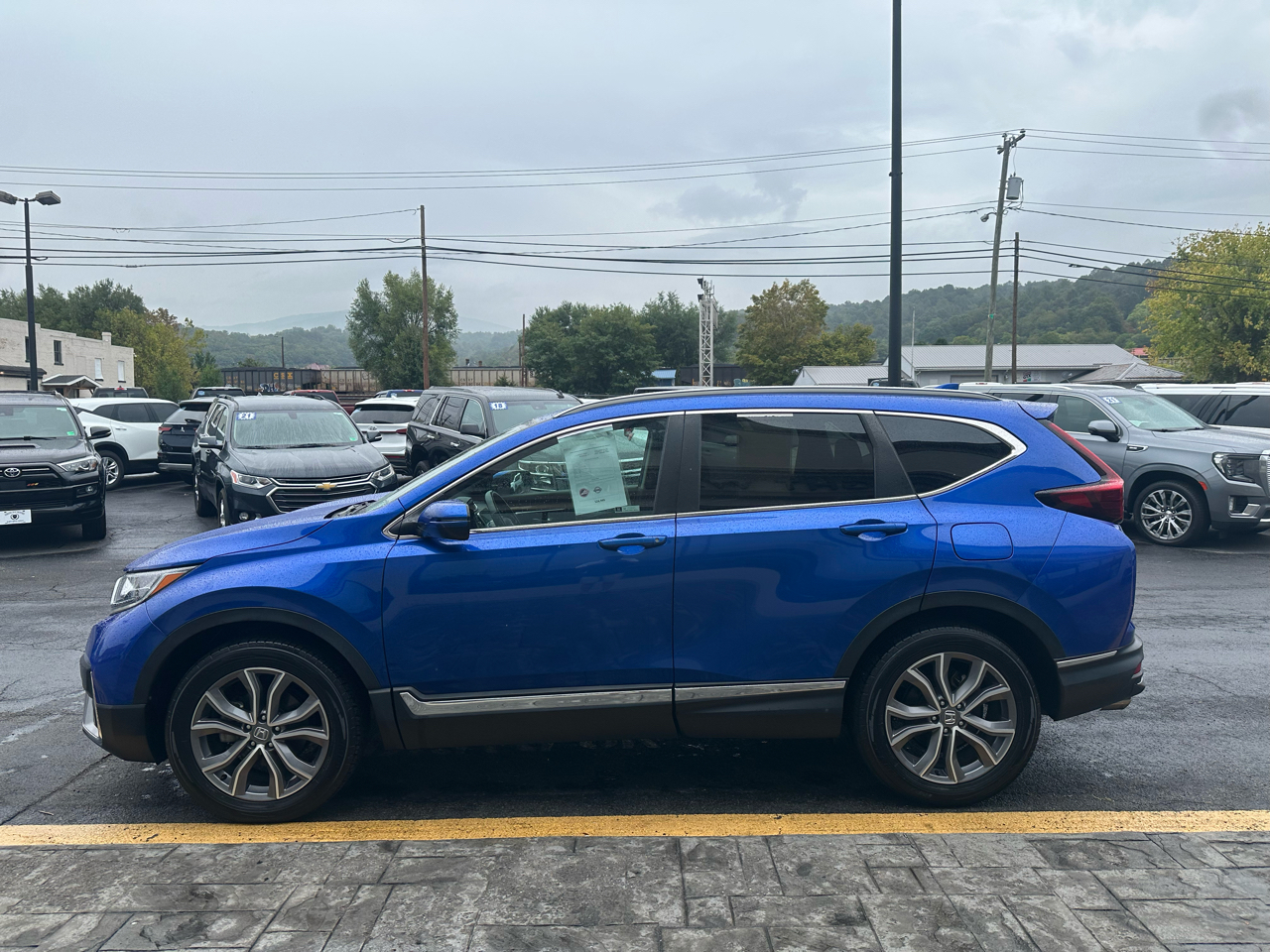 2022 Honda CR-V Touring photo 4