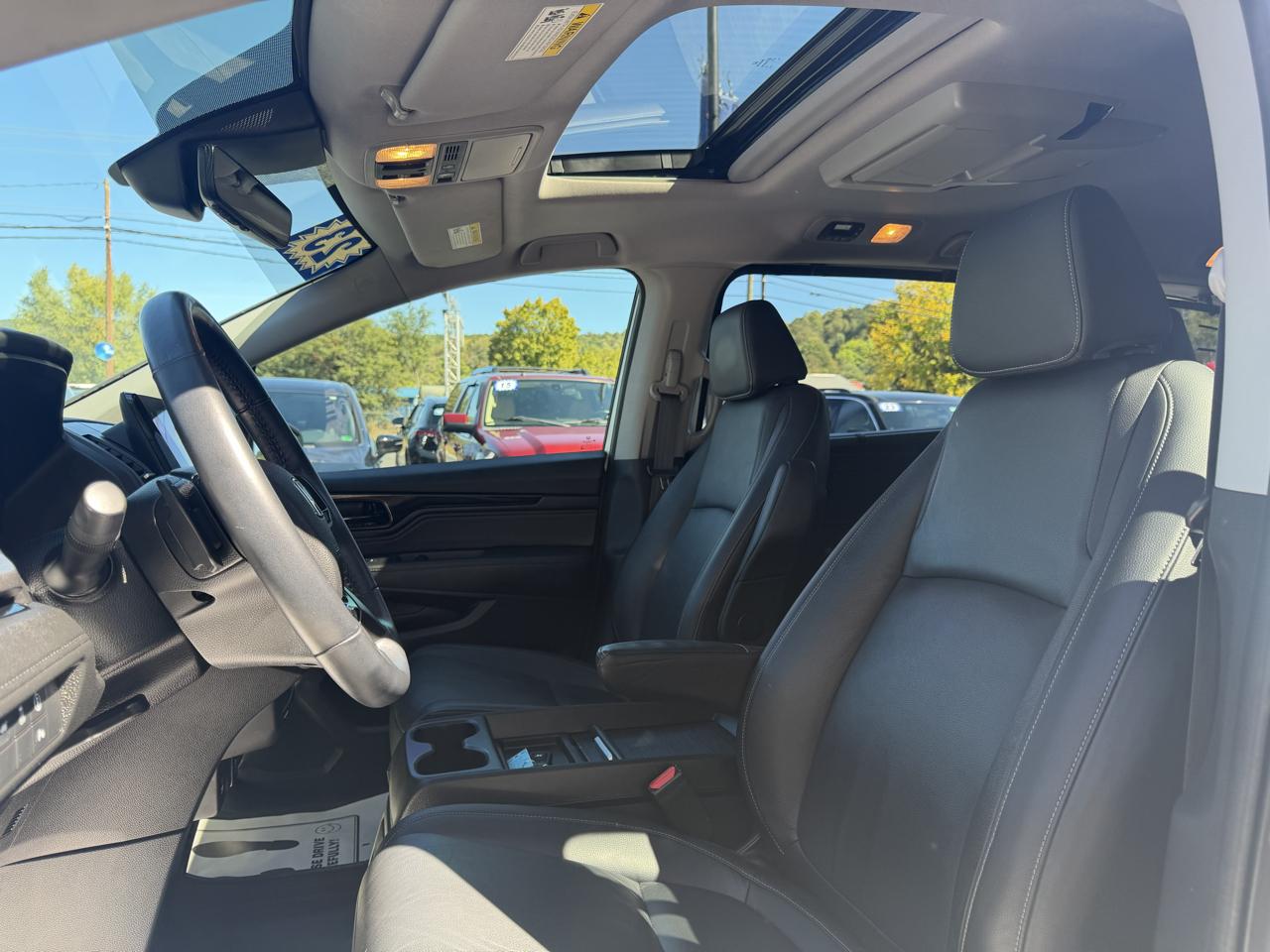 Honda Odyssey Touring Auto 2023