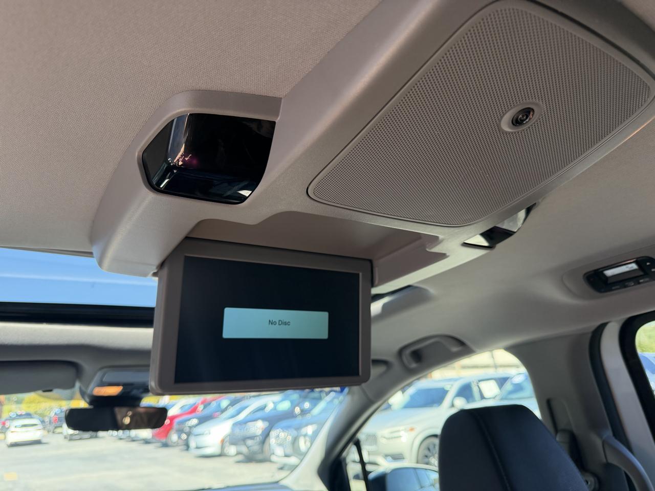 Honda Odyssey Touring Auto 2023