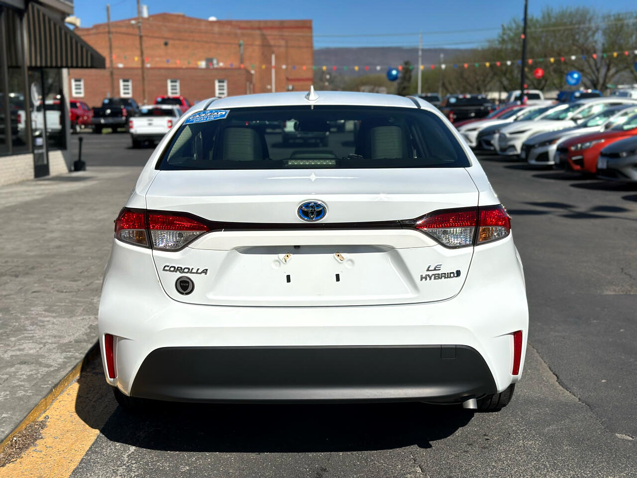 2023 Toyota Corolla Hybrid LE photo 5