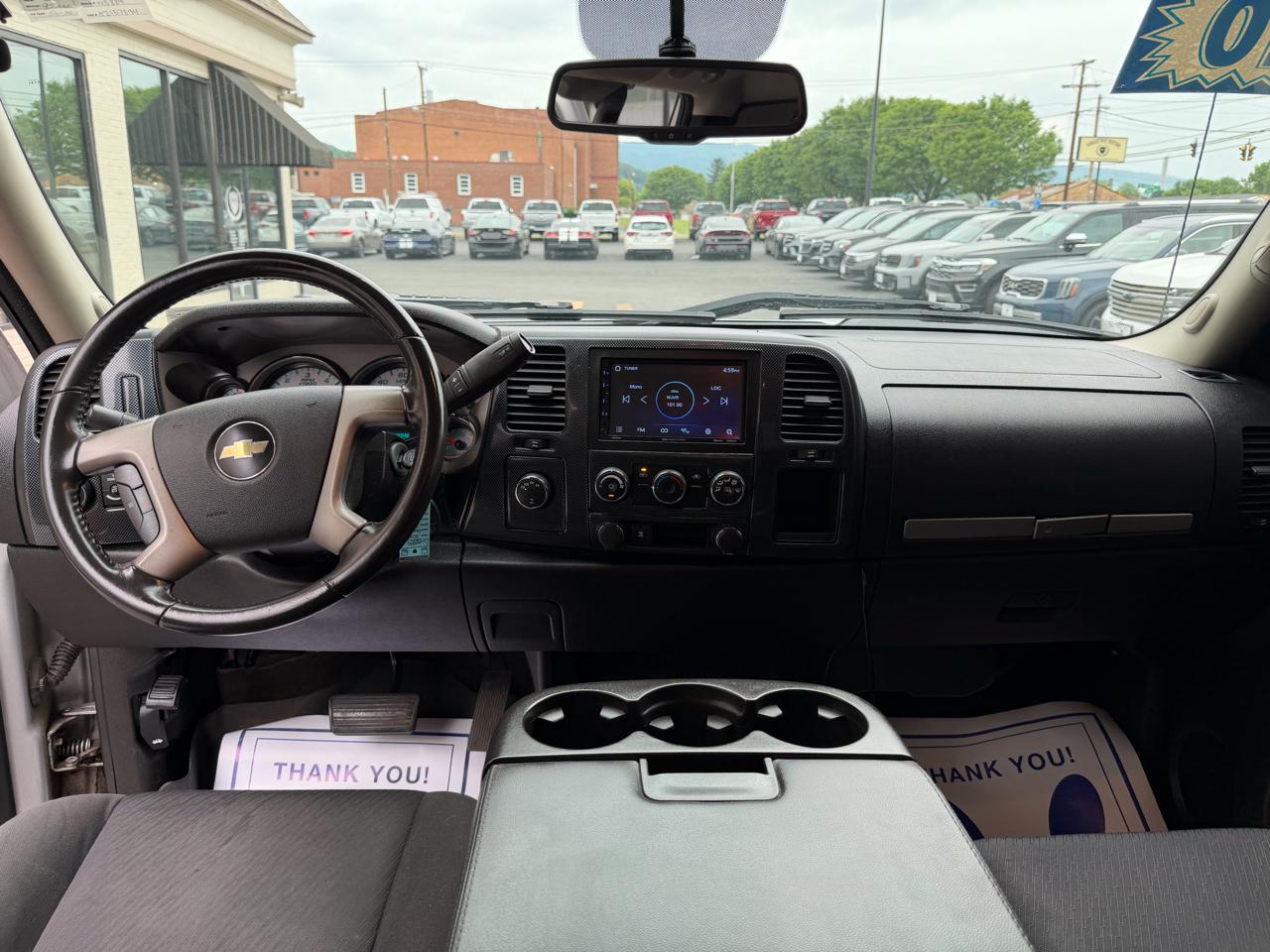 Chevrolet Silverado 1500 4WD Ext Cab 143.5" LT 2010