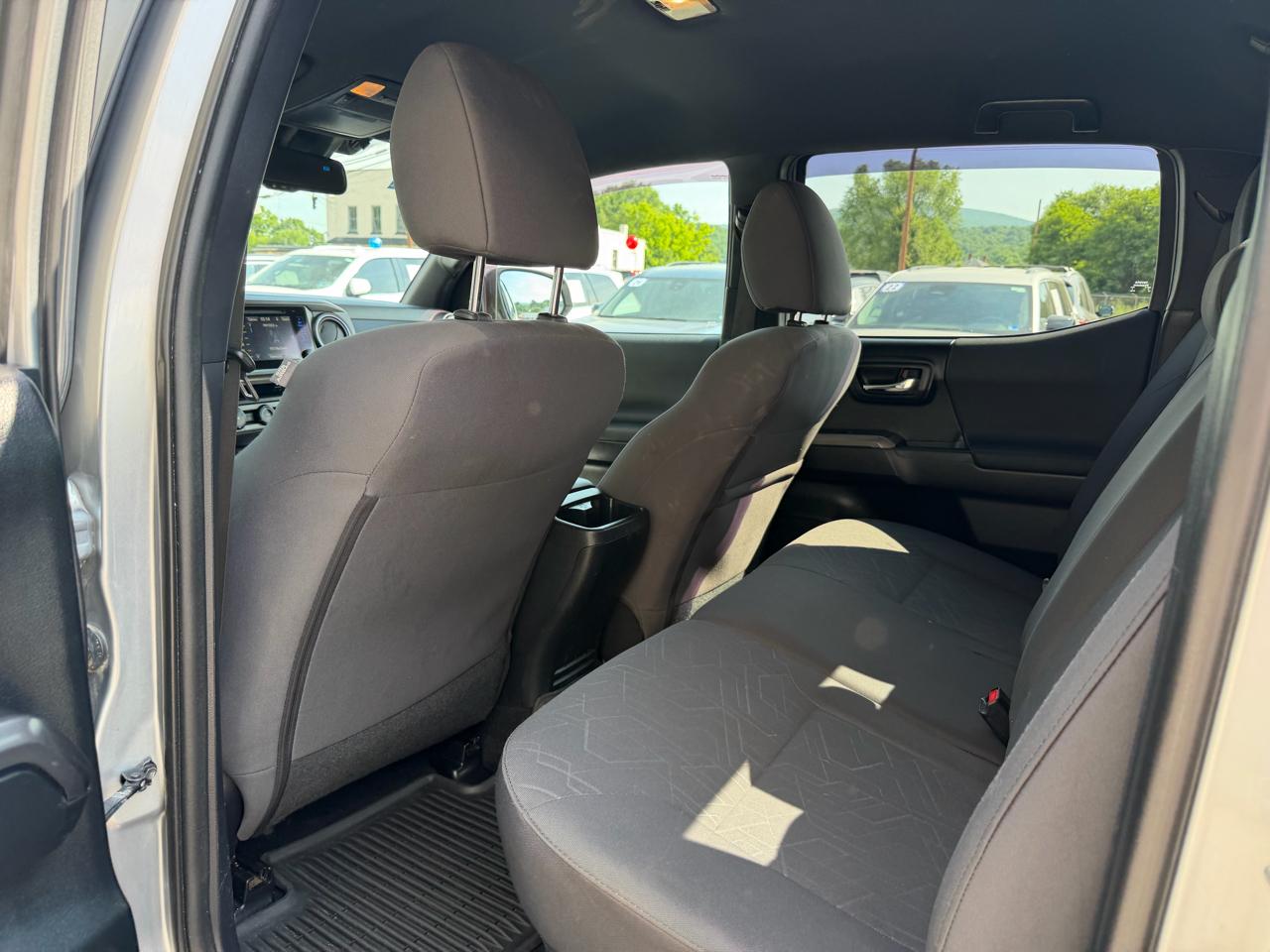 Toyota Tacoma  2018