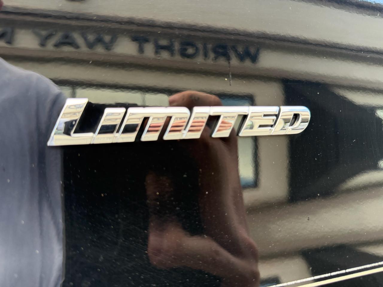 Toyota 4Runner Limited 4WD 2017