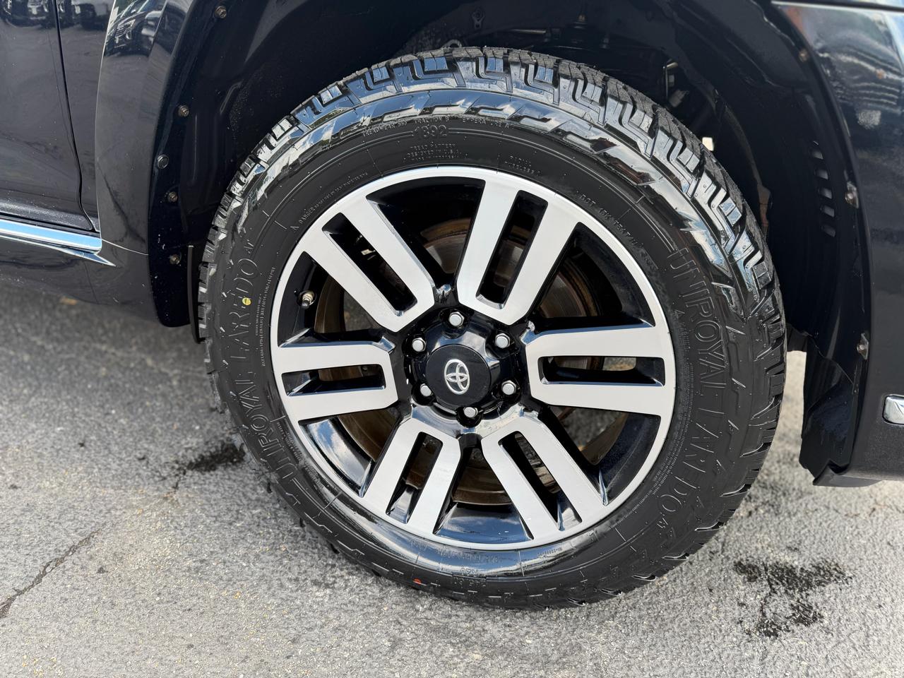 Toyota 4Runner Limited 4WD 2017