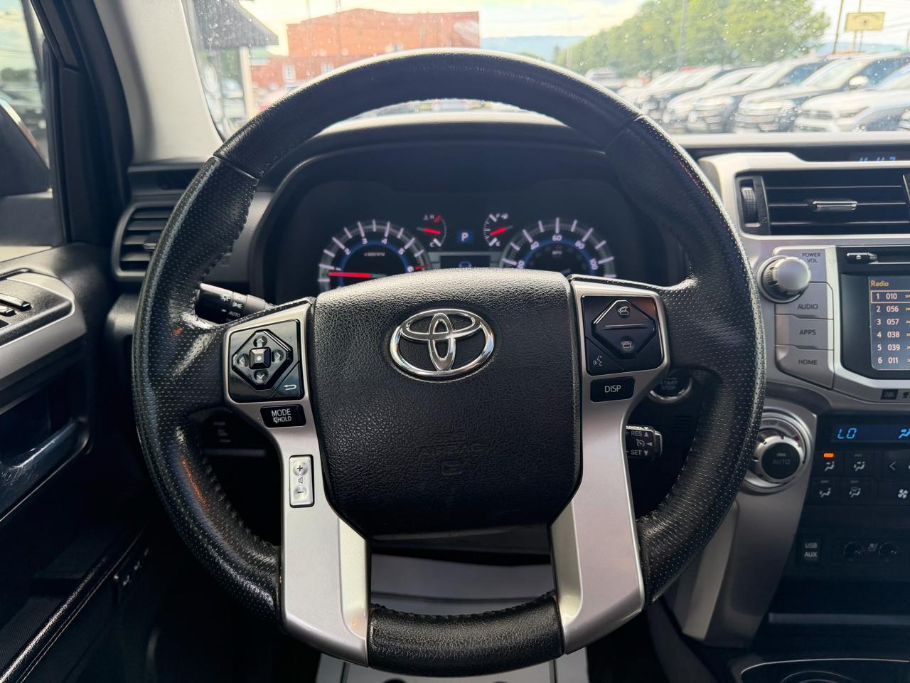 Toyota 4Runner Limited 4WD 2017