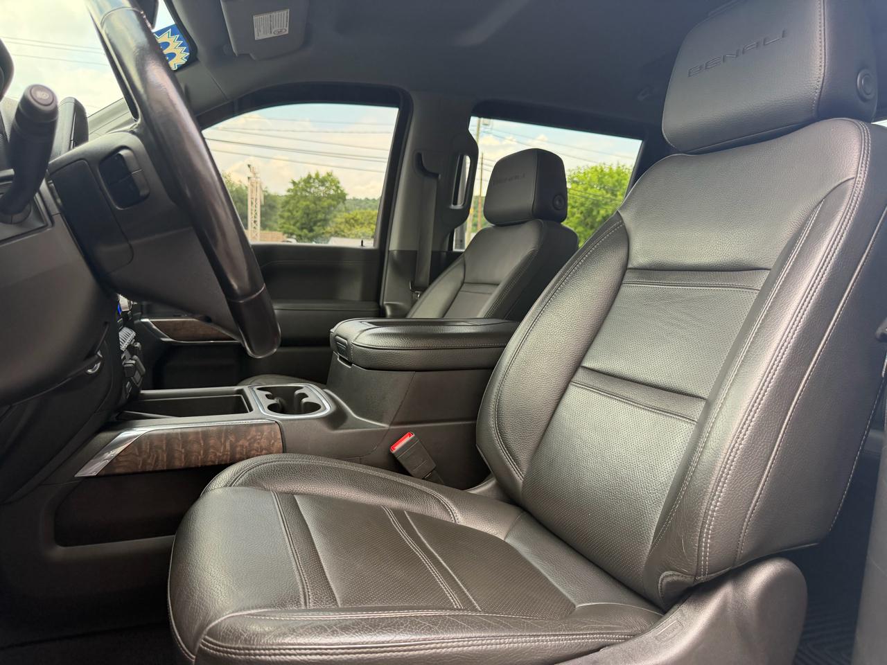 GMC Sierra 2500HD 4WD Crew Cab 159" Denali 2022