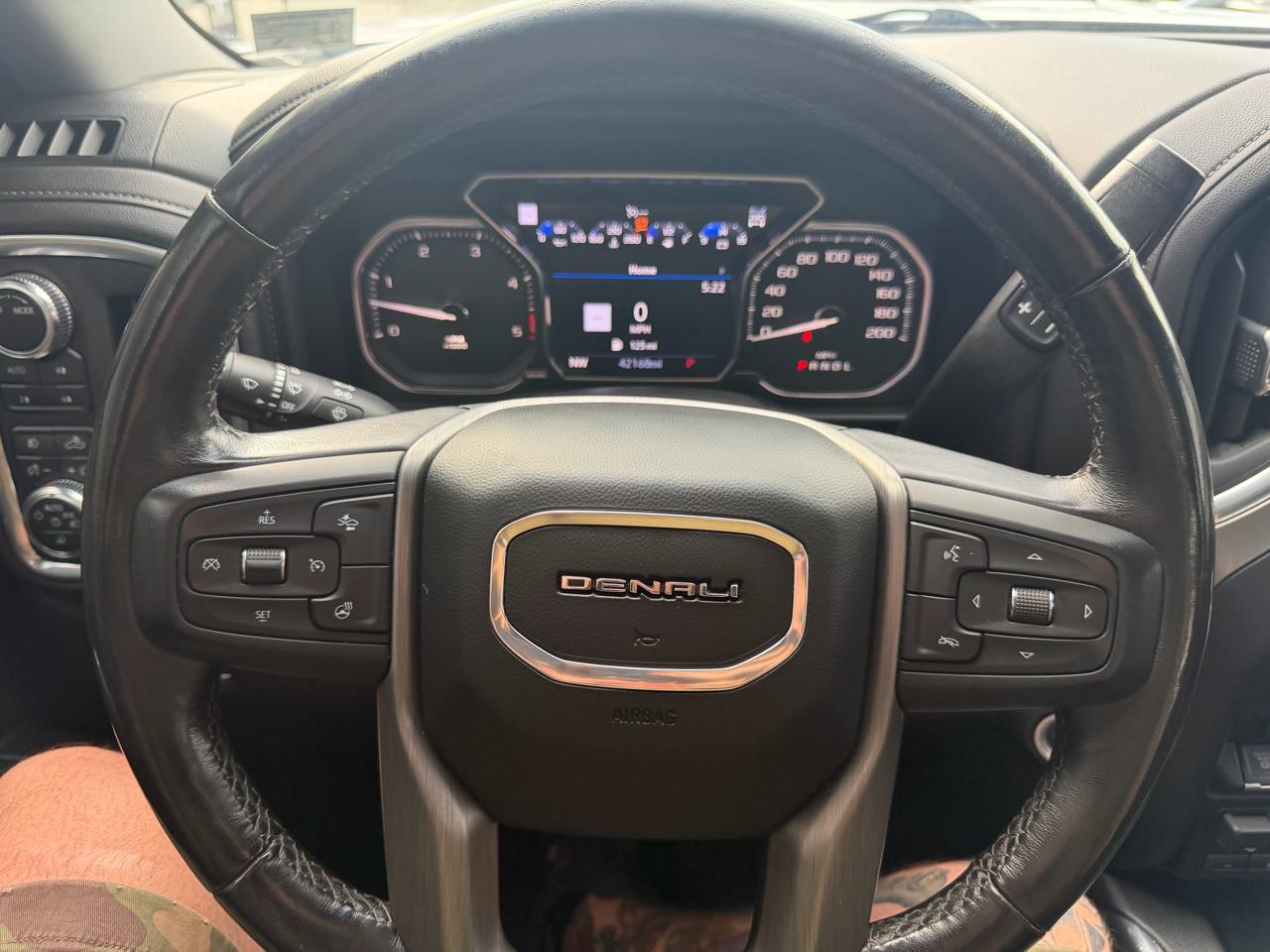 GMC Sierra 2500HD 4WD Crew Cab 159" Denali 2022