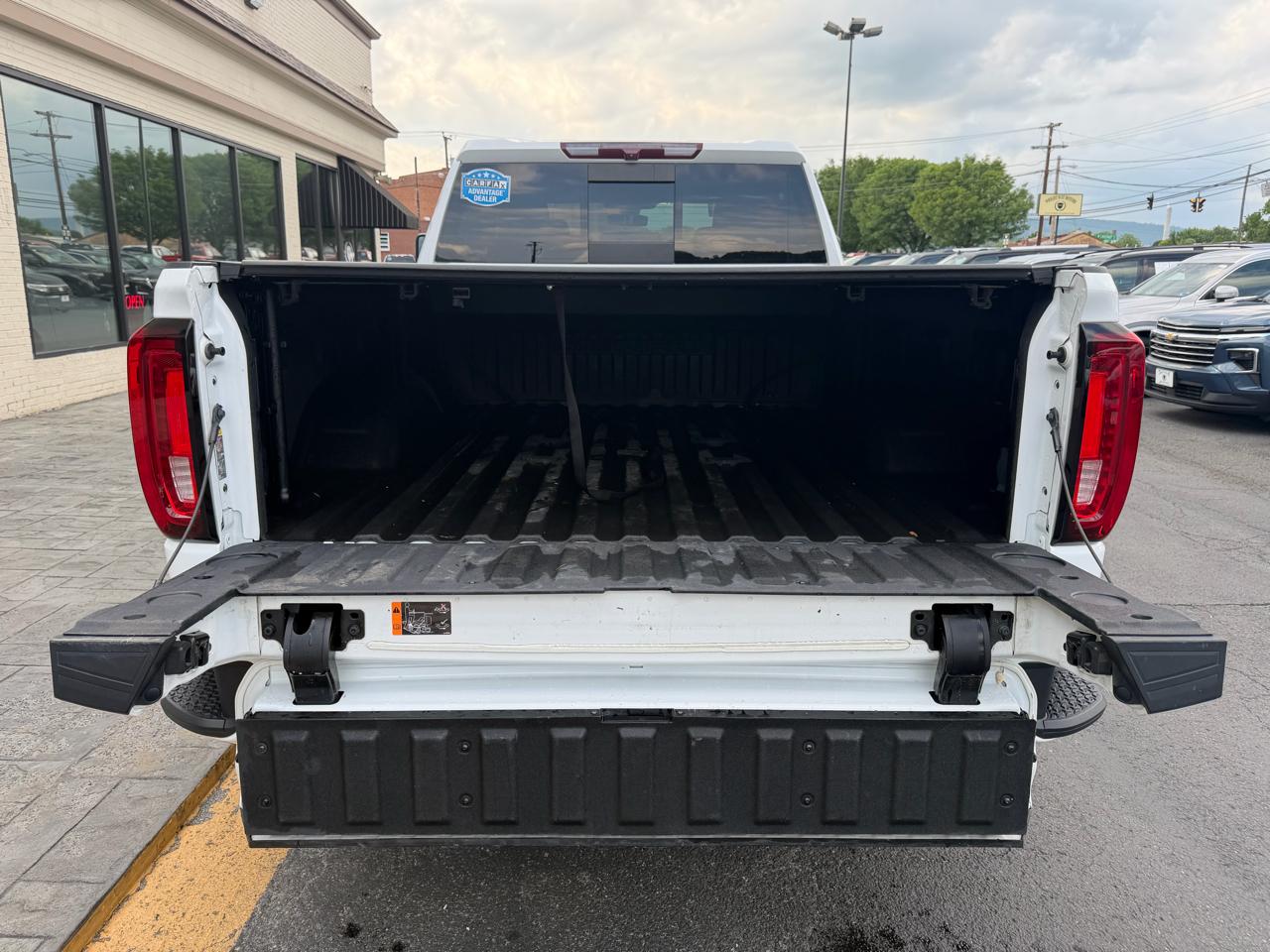 GMC Sierra 2500HD 4WD Crew Cab 159" Denali 2022