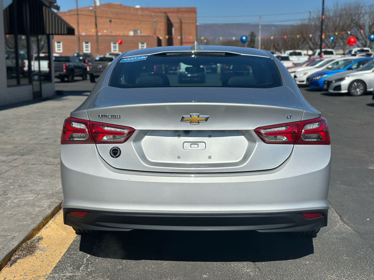 2022 Chevrolet Malibu 1LT photo 4