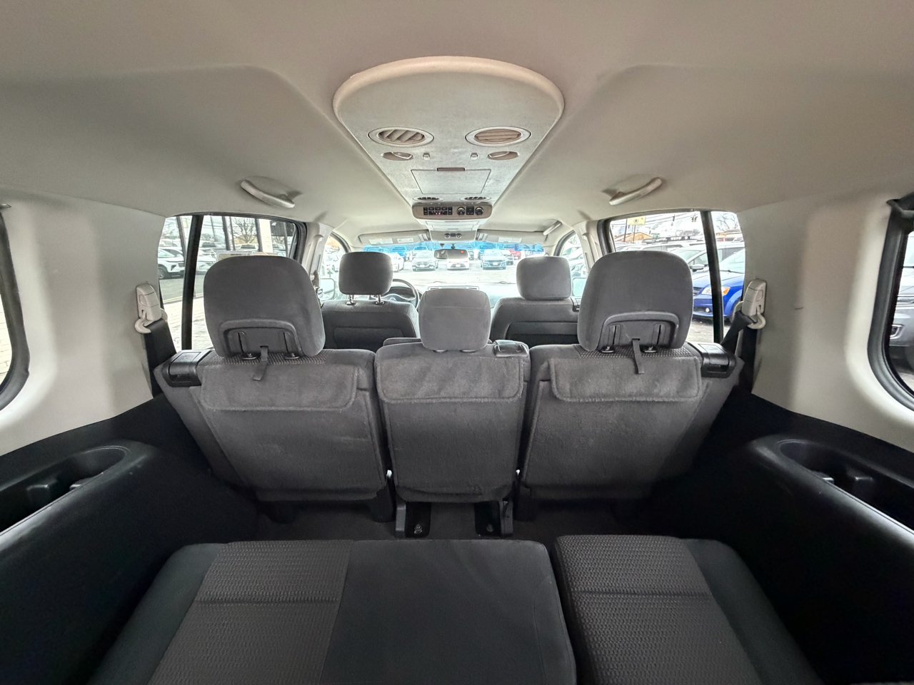 Nissan Armada 4WD 4dr SV 2012