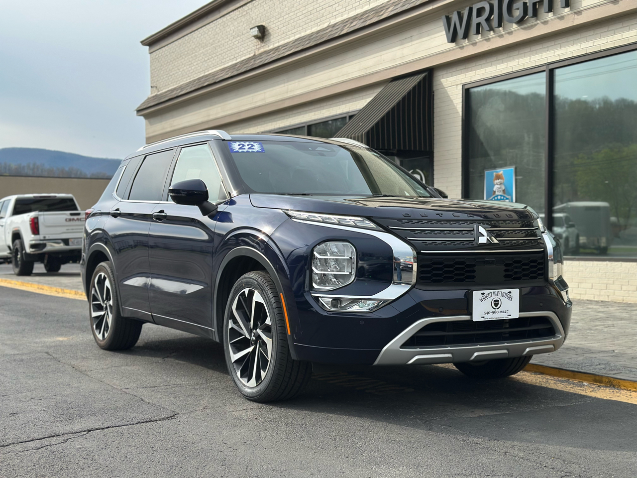 2022 Mitsubishi Outlander