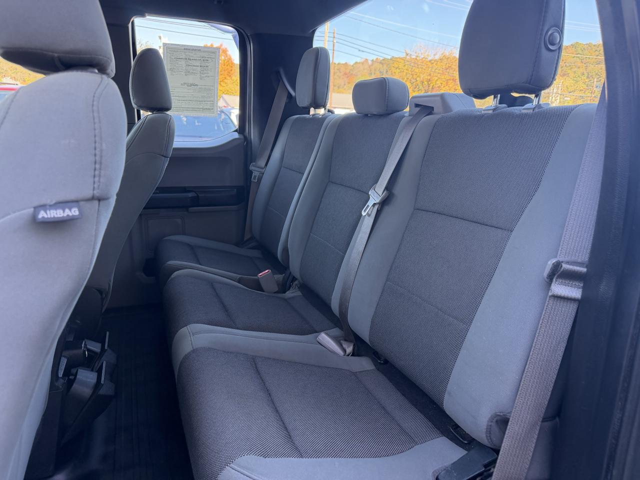 Ford F-150 4WD SuperCab 145" XL 2016