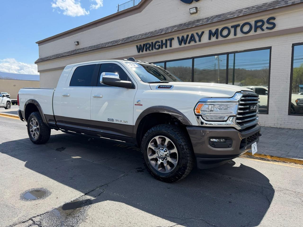 2022 RAM 3500 LONGHORN 4X4 MEGA CAB 6'4