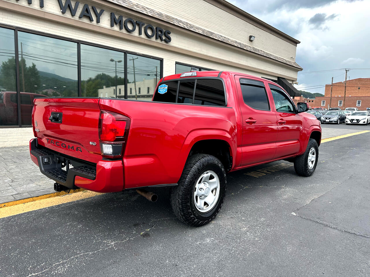 2021 Toyota Tacoma SR Double Cab V6 photo 3