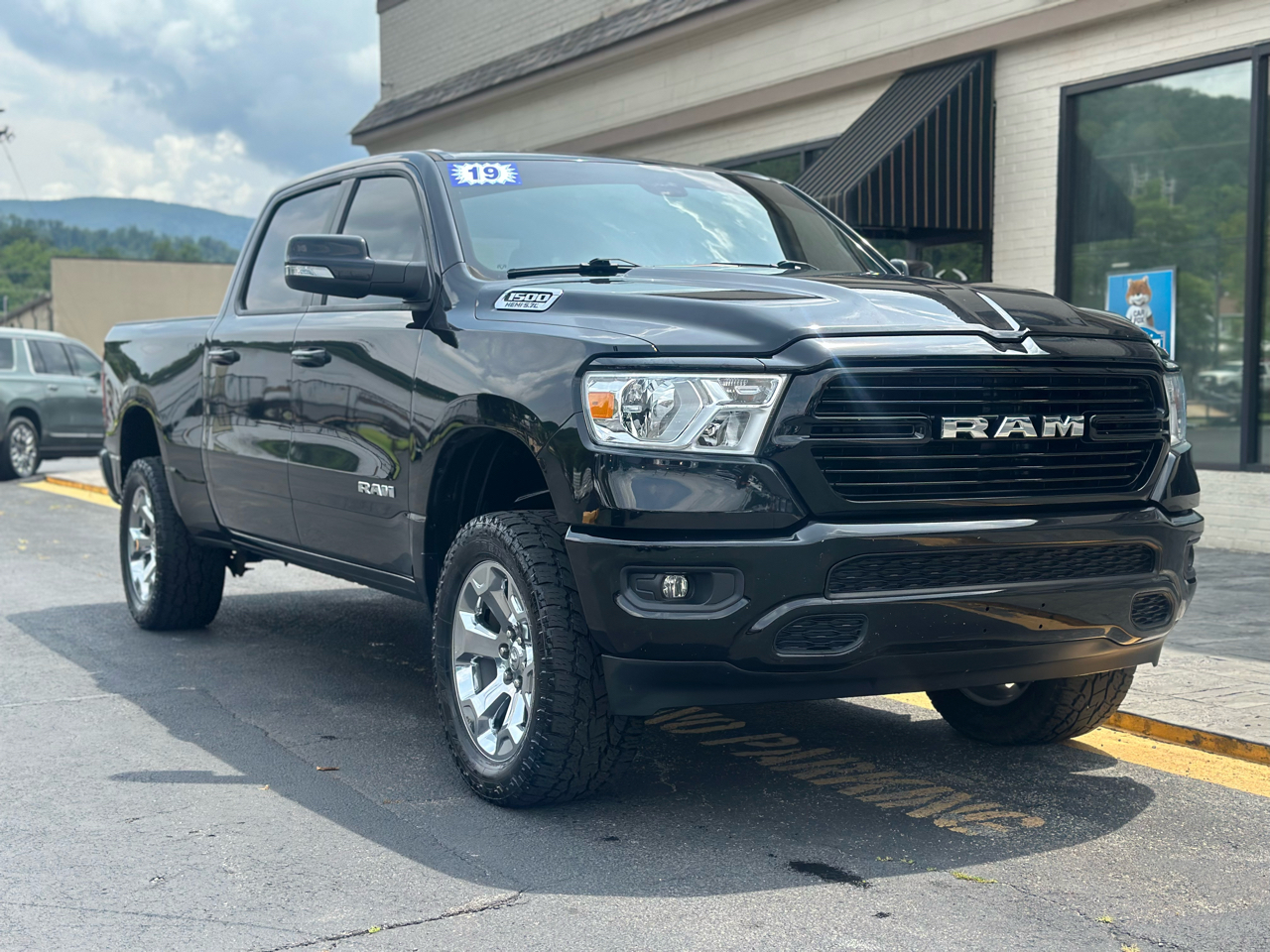 2019 RAM 1500 BIG HORN/LONE STAR 4X4 CR