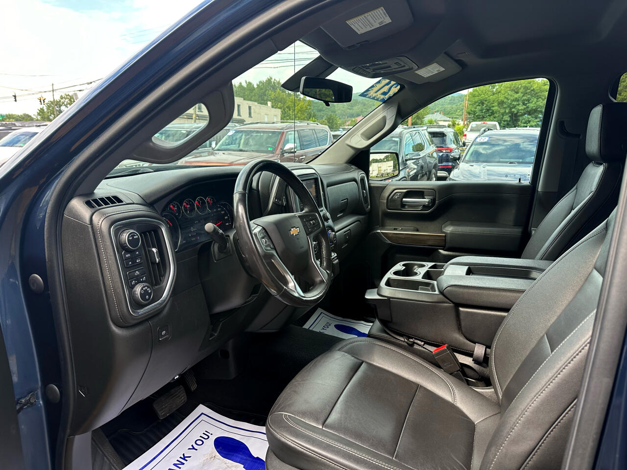 2021 Chevrolet Silverado 1500 LT photo 4