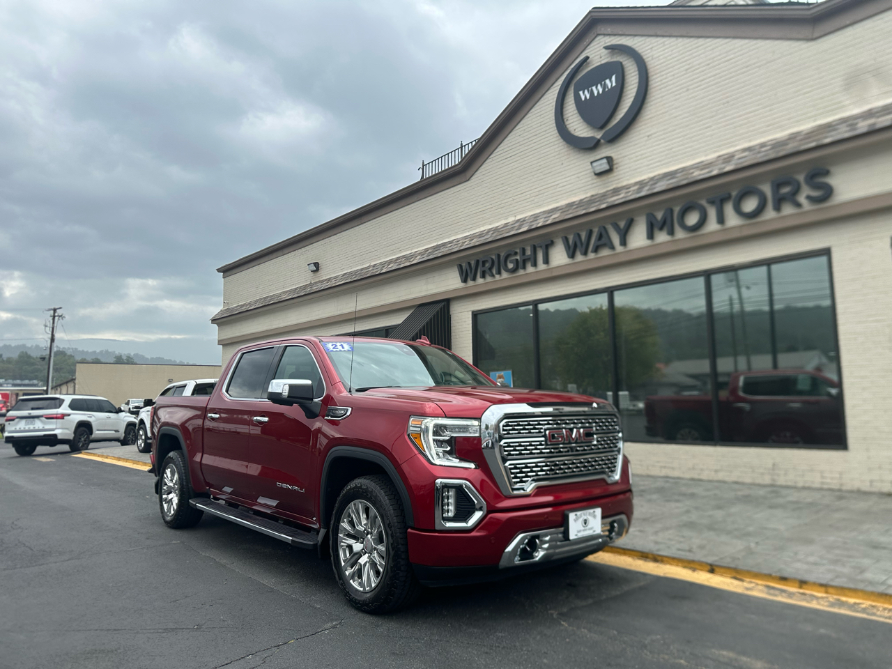 2021 GMC Sierra 1500 4WD CREW CAB 147" DENALI