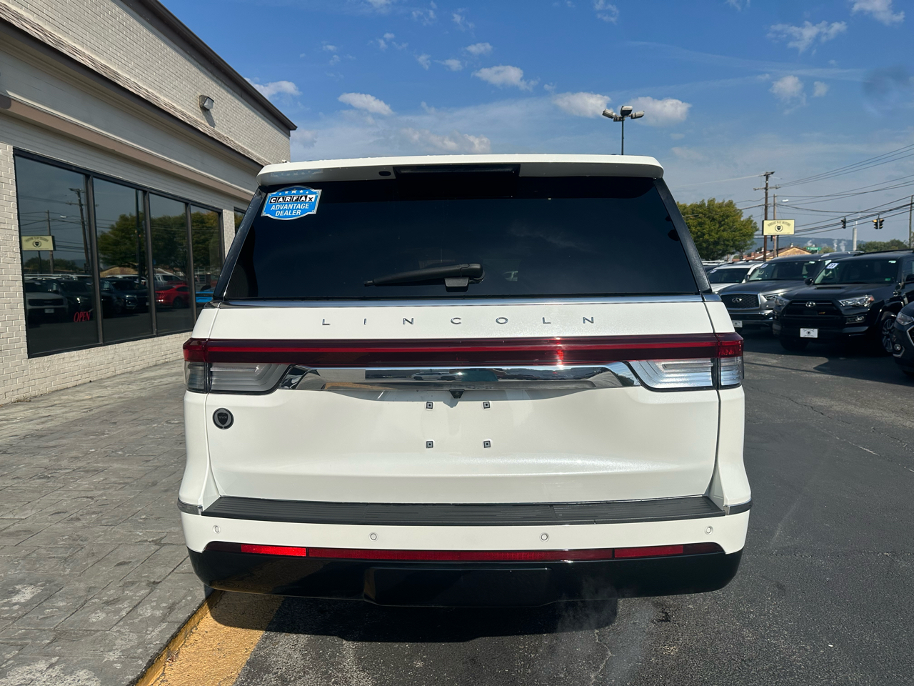 2024 Lincoln Navigator L Reserve photo 8