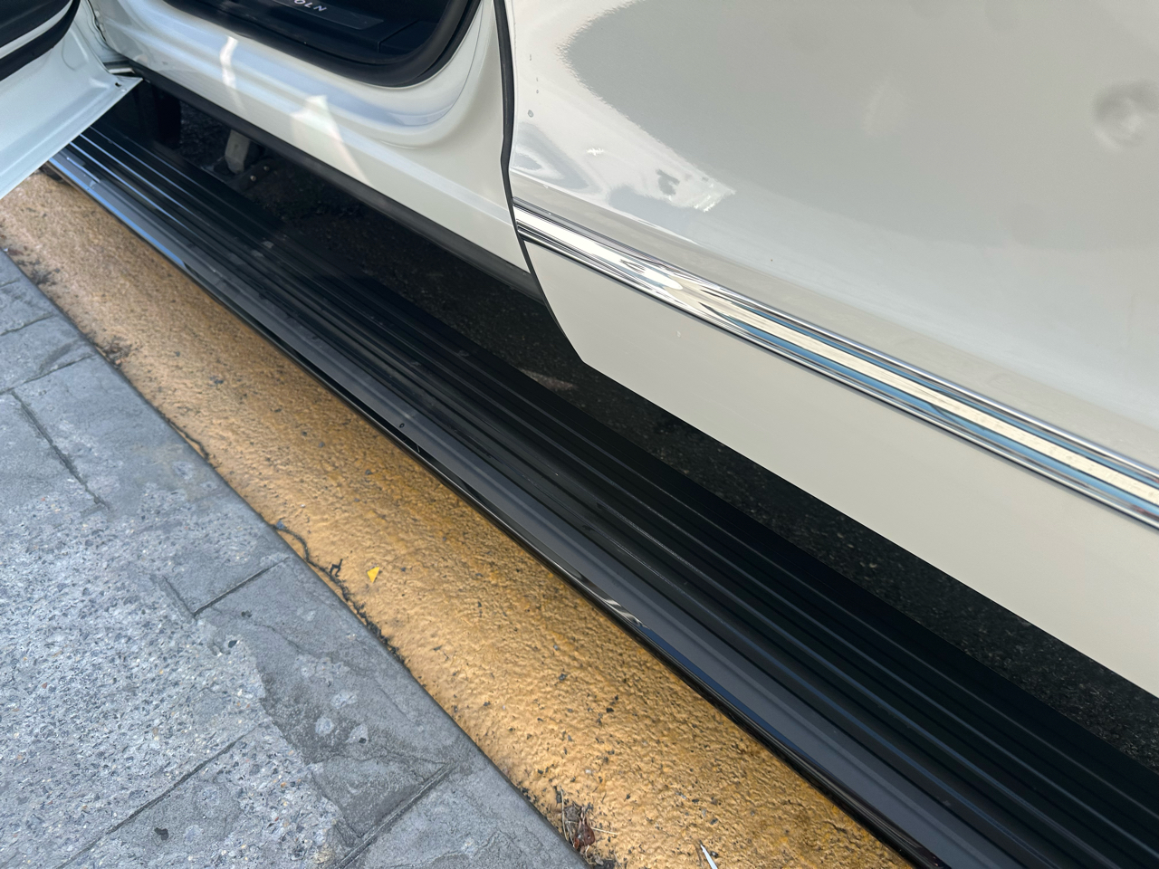 2024 Lincoln Navigator L Reserve photo 10