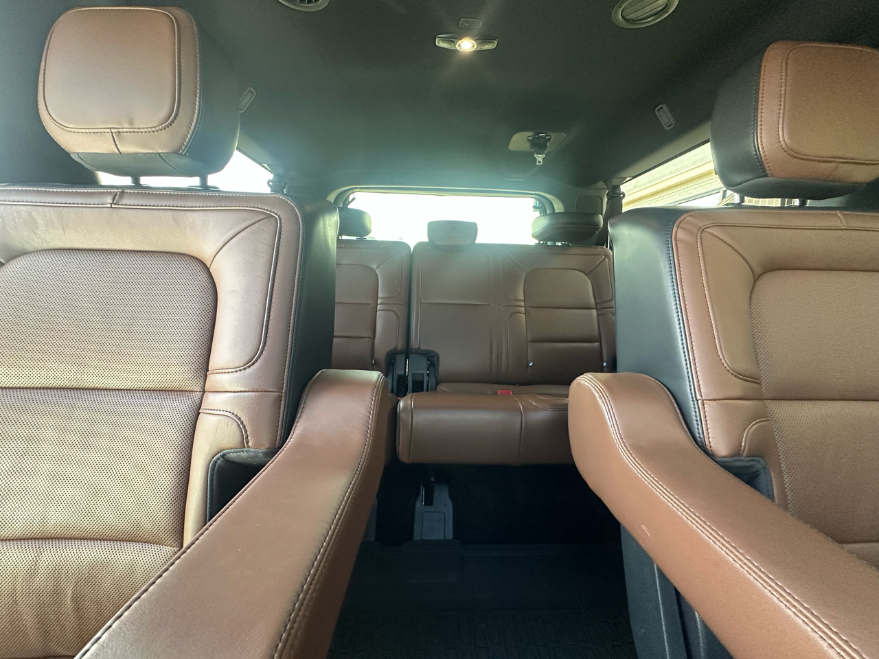 2024 Lincoln Navigator L Reserve photo 30