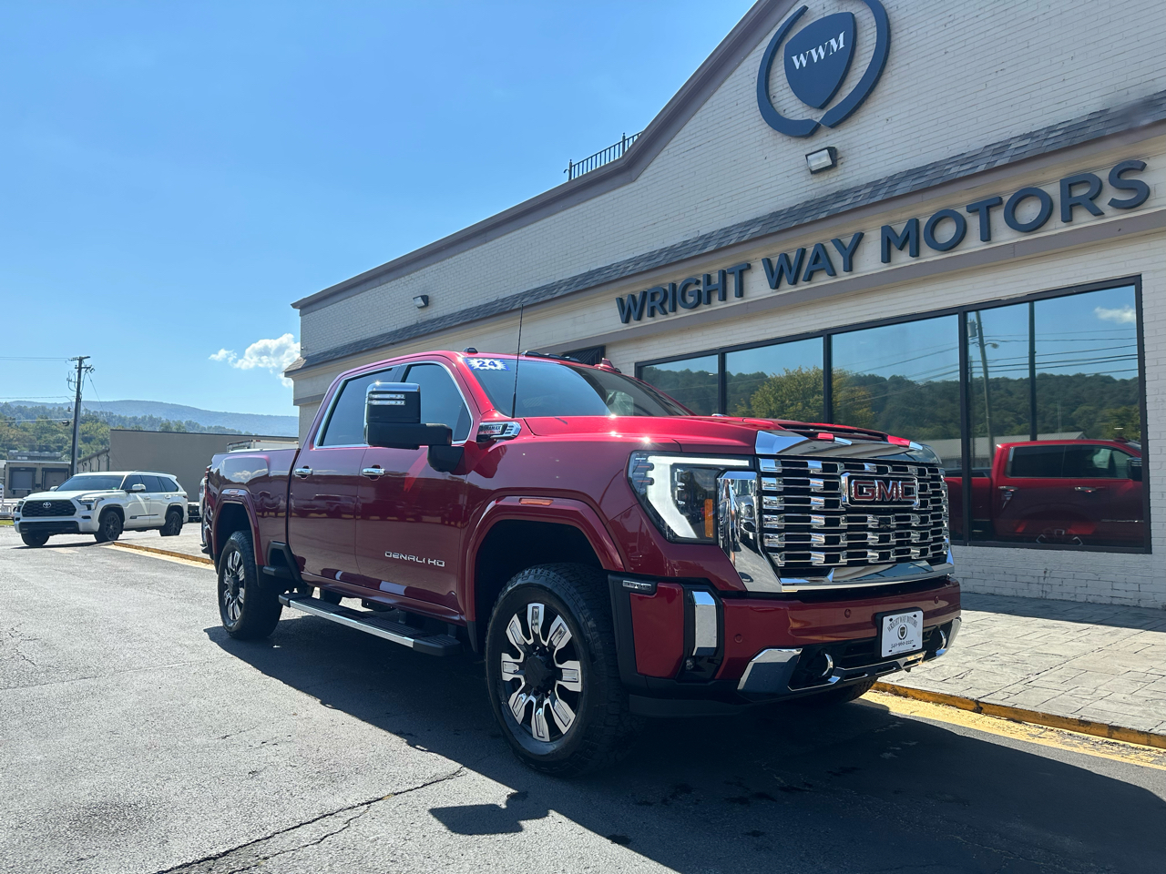 2024 GMC Sierra 3500HD 4WD CREW CAB 159" DENALI