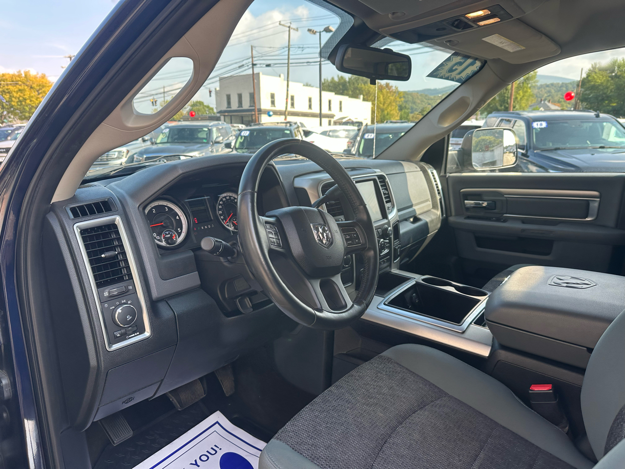 2015 Ram 3500 SLT photo 8