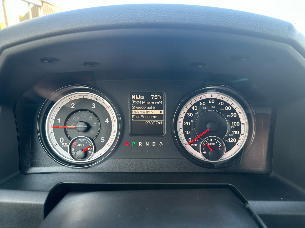 2015 Ram 3500 SLT photo 12