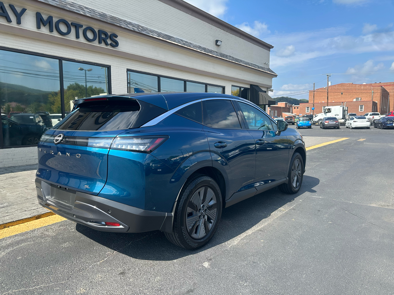 2025 Nissan Murano SL photo 3
