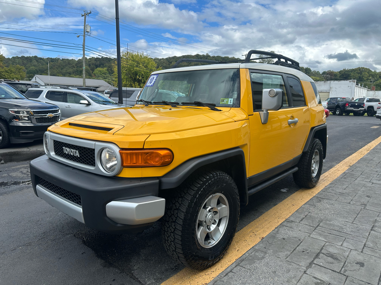 2010 Toyota FJ Cruiser Base photo 3