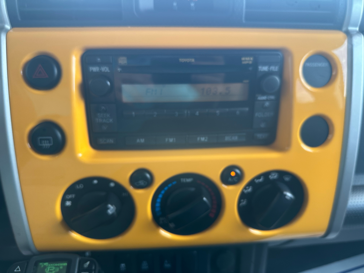 2010 Toyota FJ Cruiser Base photo 14