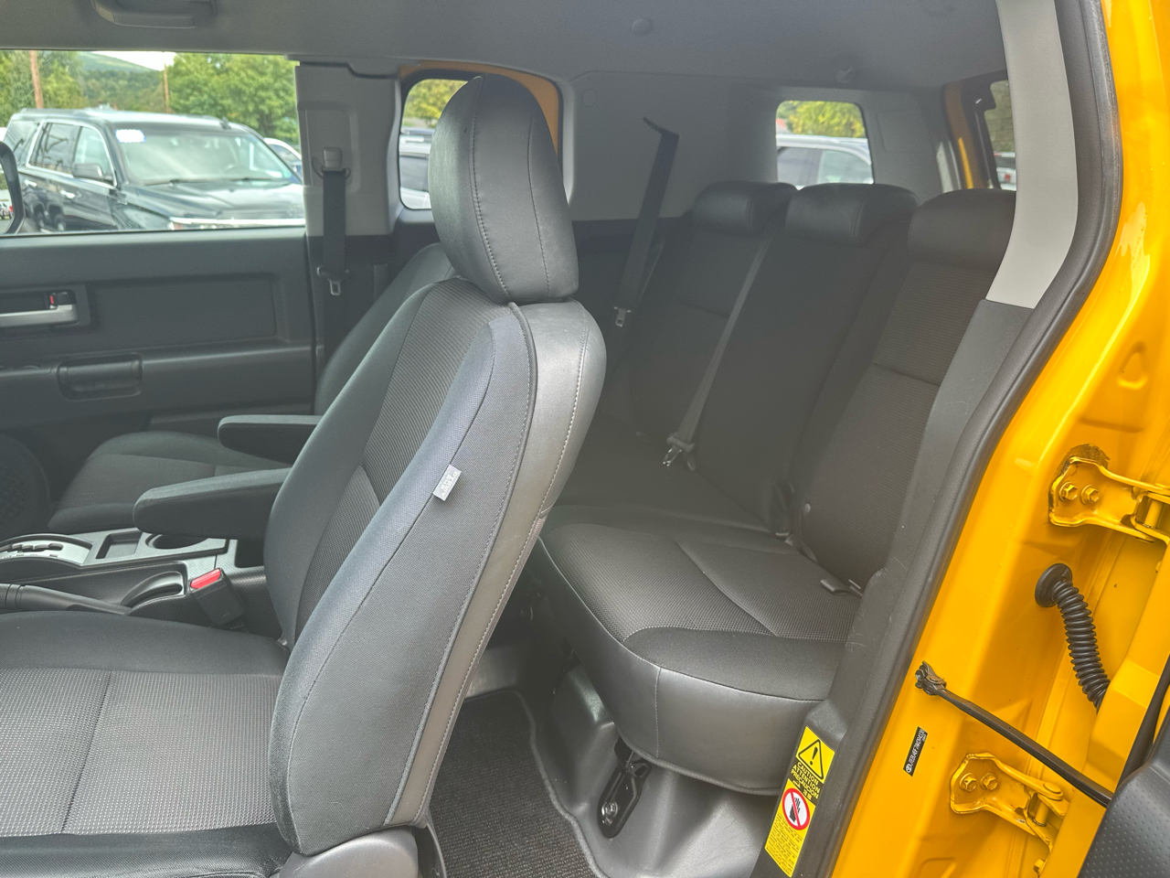 2010 Toyota FJ Cruiser Base photo 15