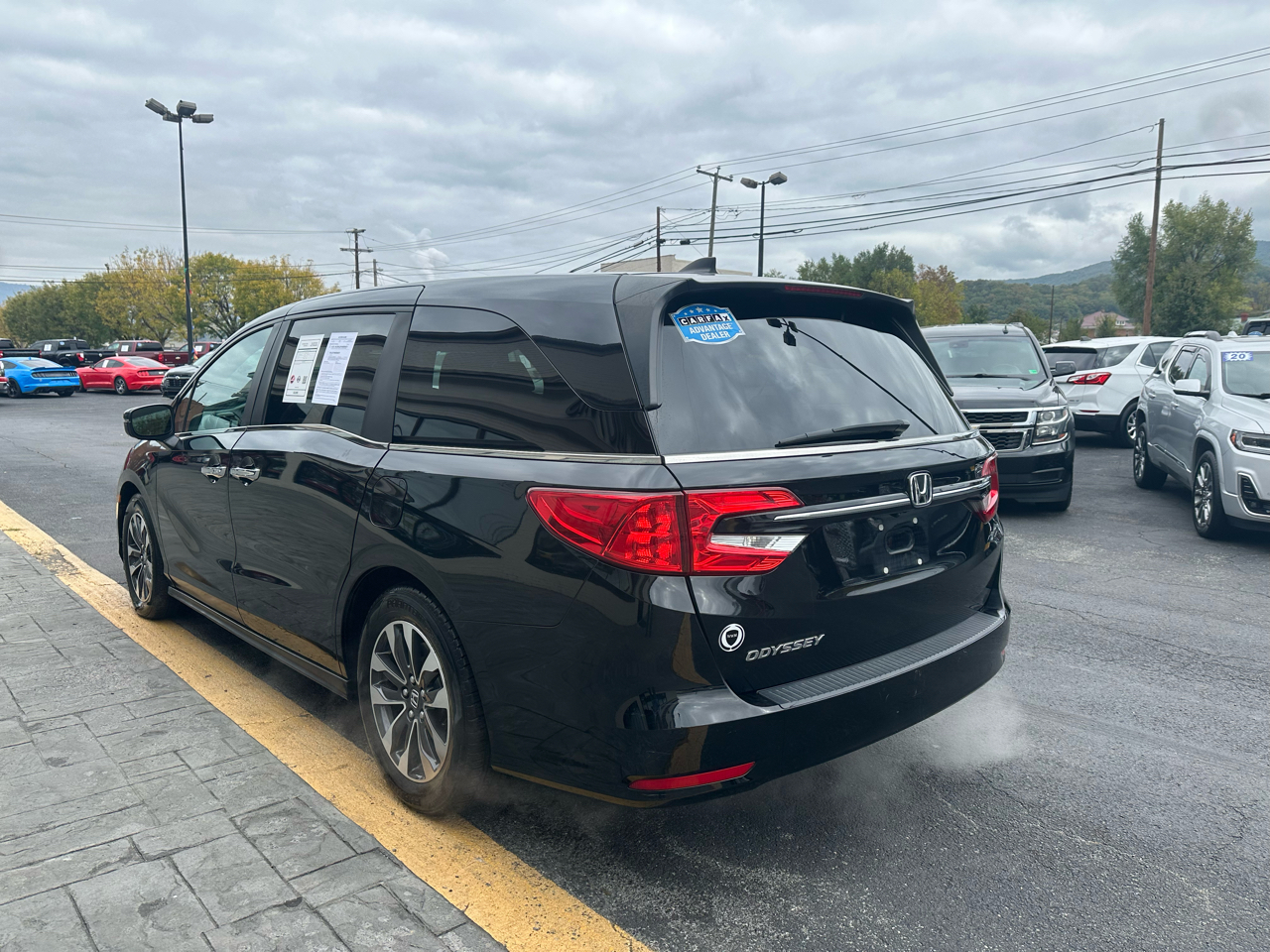 2024 Honda Odyssey EX-L photo 3