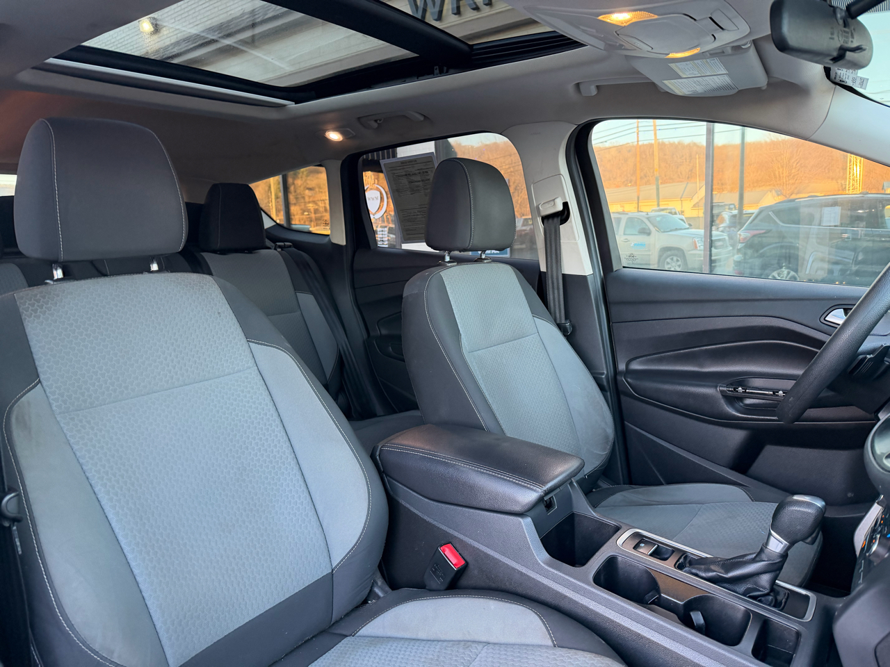 Ford Escape 4WD 4dr SE 2017