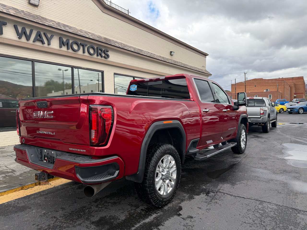 2023 Gmc Sierra HD Denali photo 2