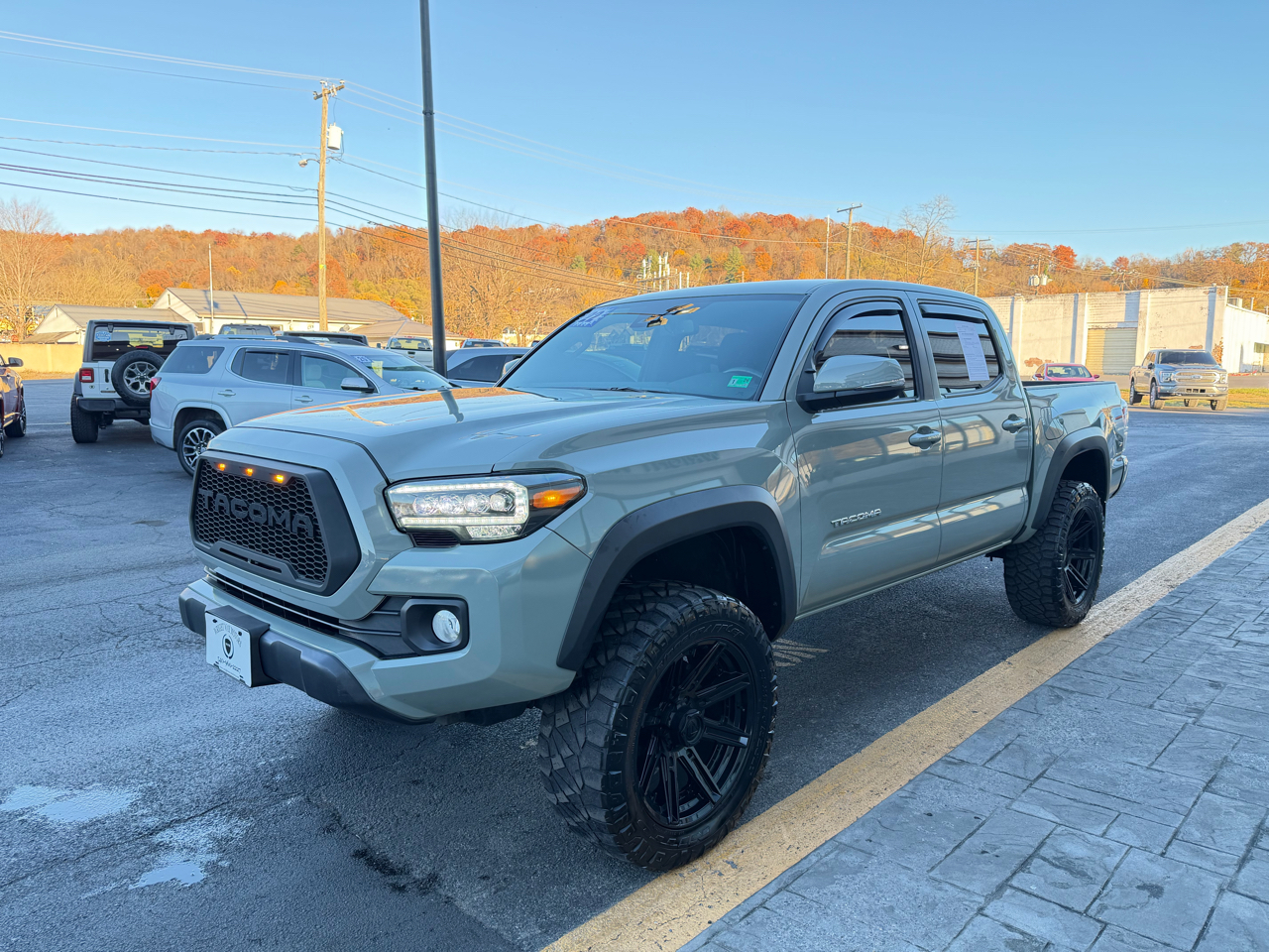 2022 Toyota Tacoma TRD Double Cab photo 4
