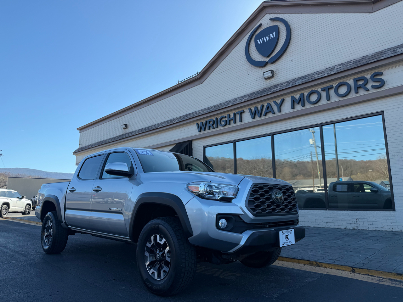2022 Toyota Tacoma 4WD Double Cab V6 AT TRD Off Road (Natl)