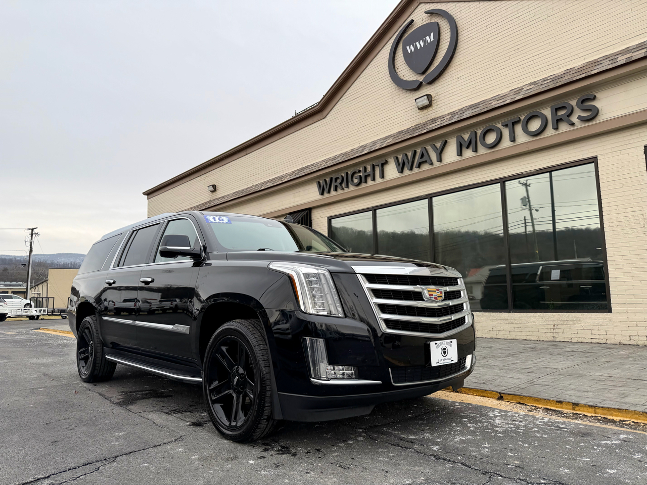 2016 Cadillac Escalade 4WD 4DR LUXURY COLLECTION