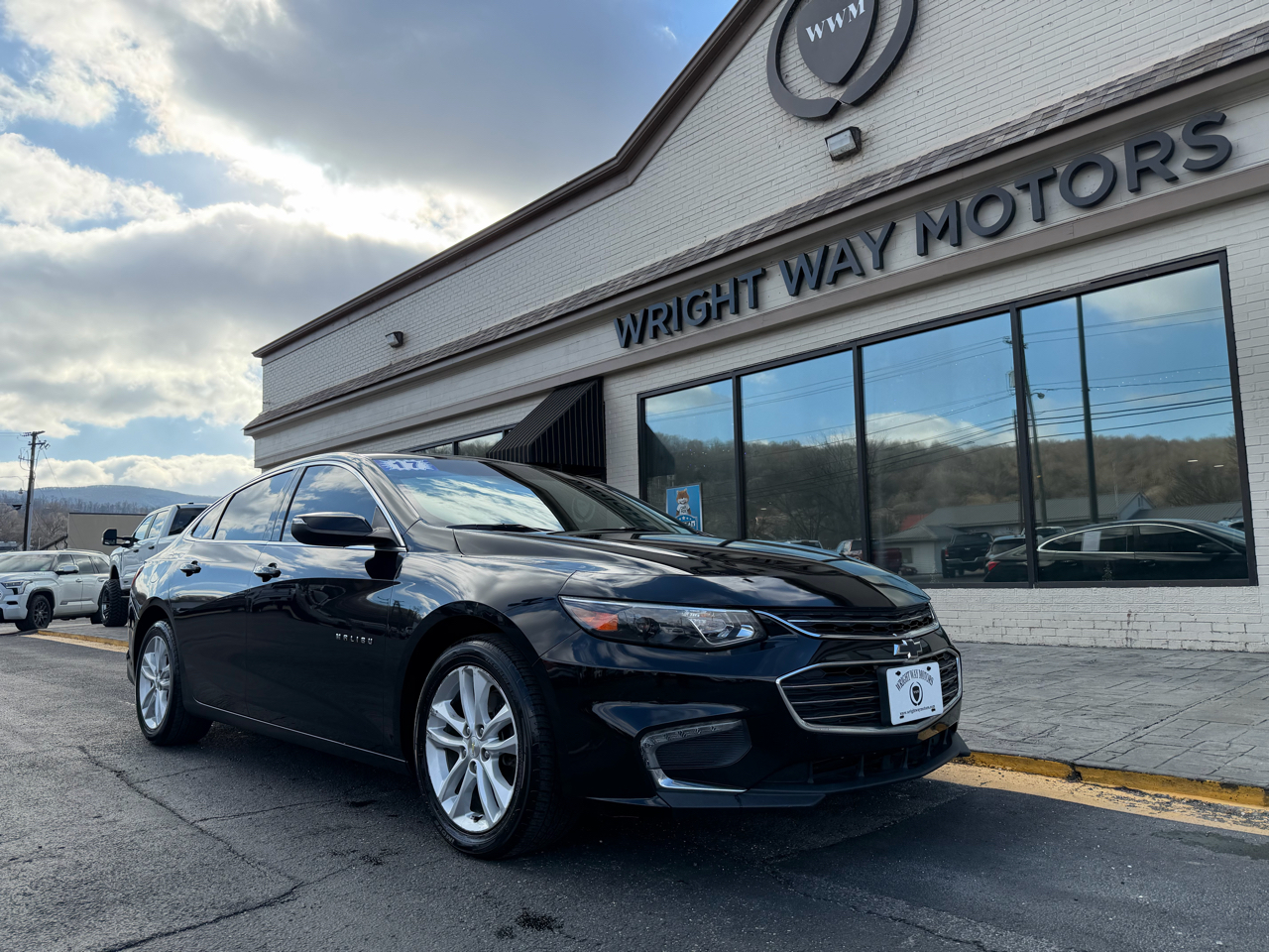 2017 Chevrolet Malibu 4DR SDN LT W/1LT