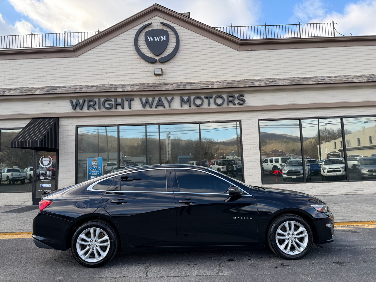 Chevrolet Malibu 4dr Sdn LT w/1LT 2017