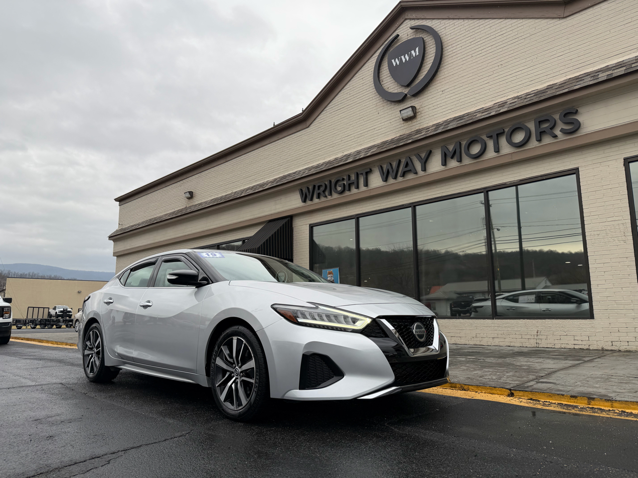 2019 Nissan Maxima SV