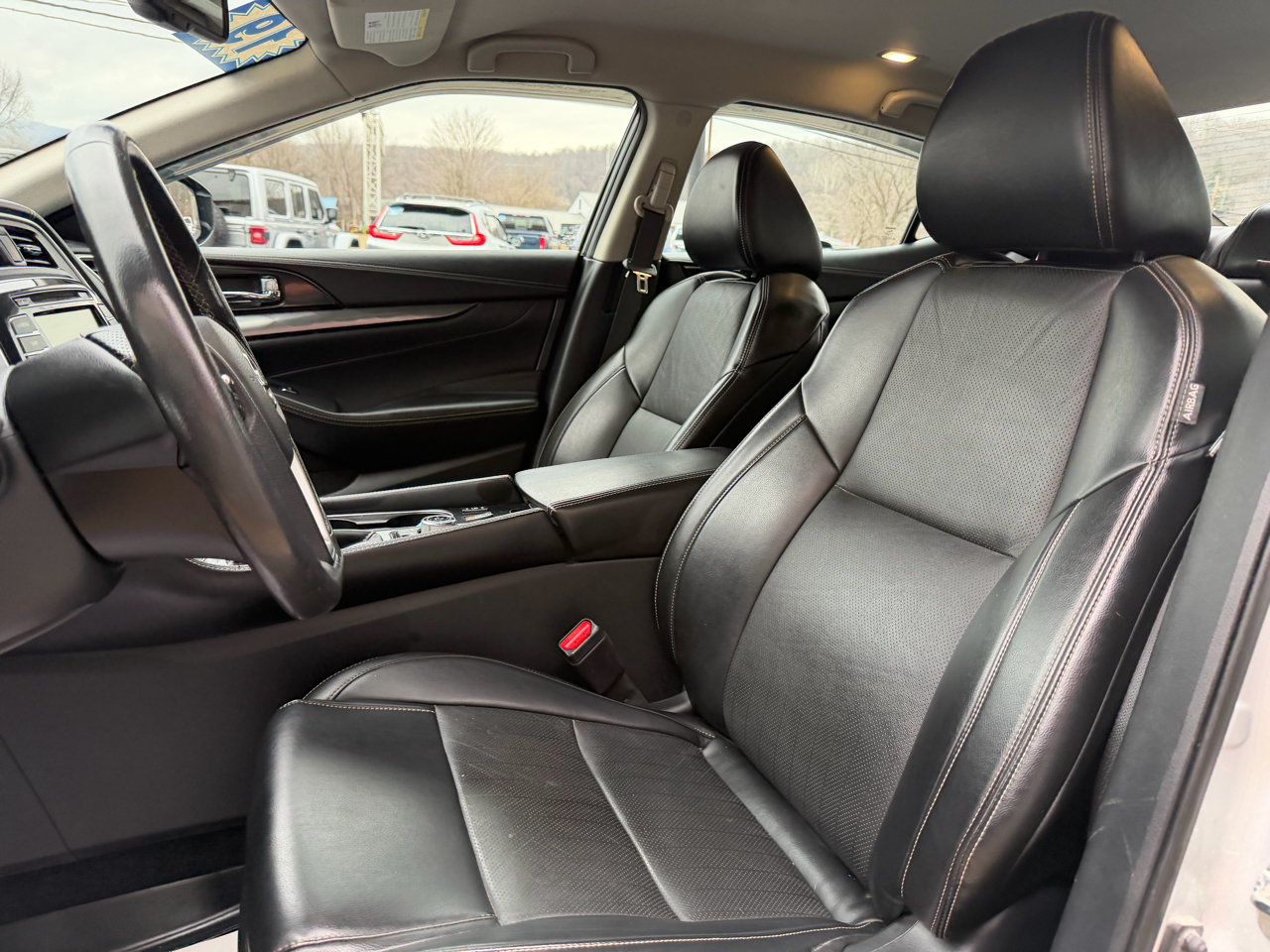 Nissan Maxima SV 3.5L 2019