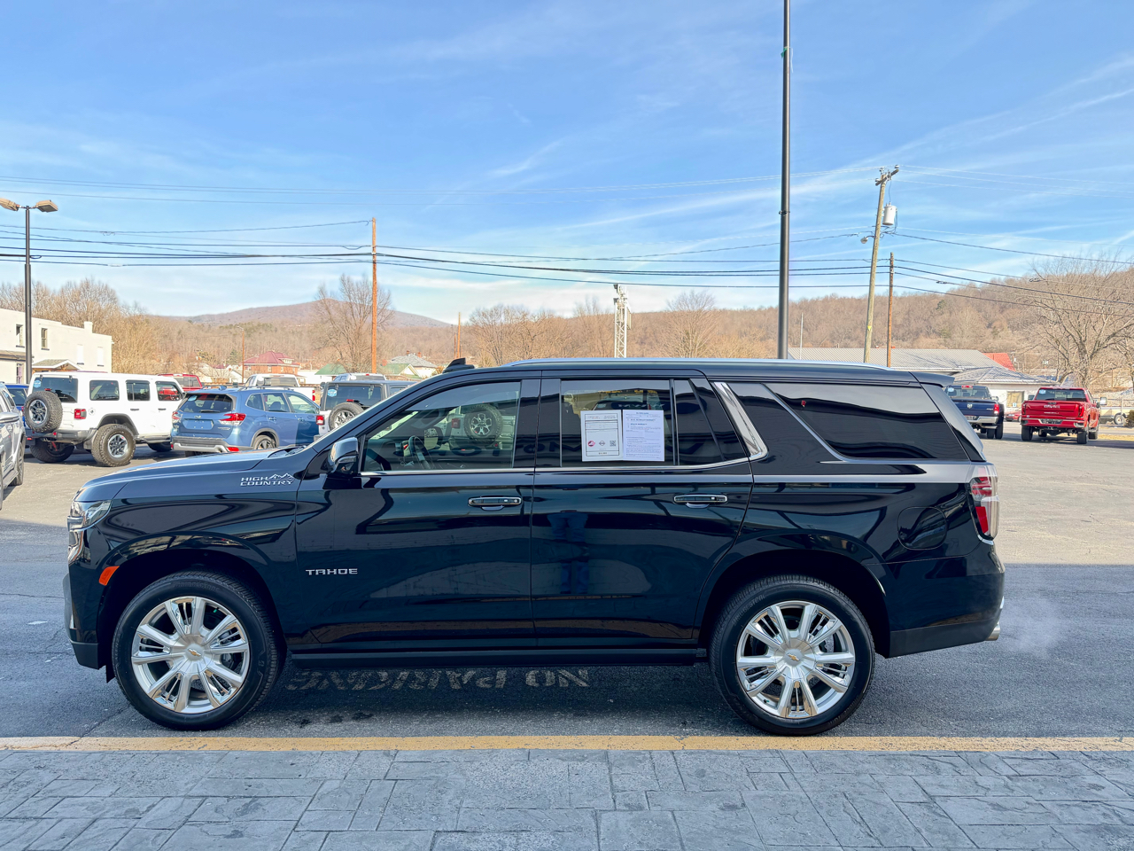 Chevrolet Tahoe 4WD 4dr High Country 2021