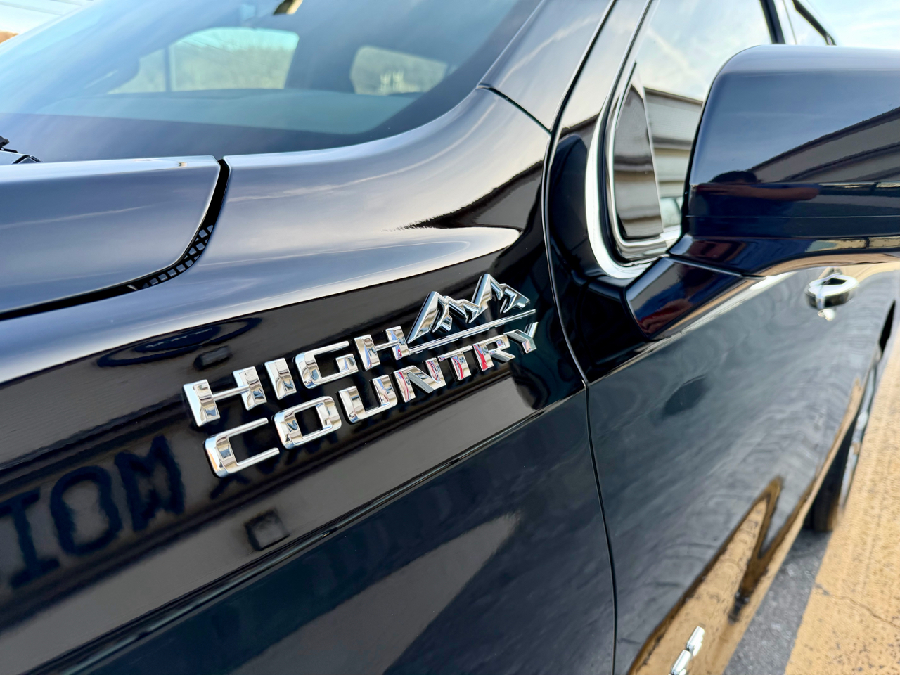 Chevrolet Tahoe 4WD 4dr High Country 2021