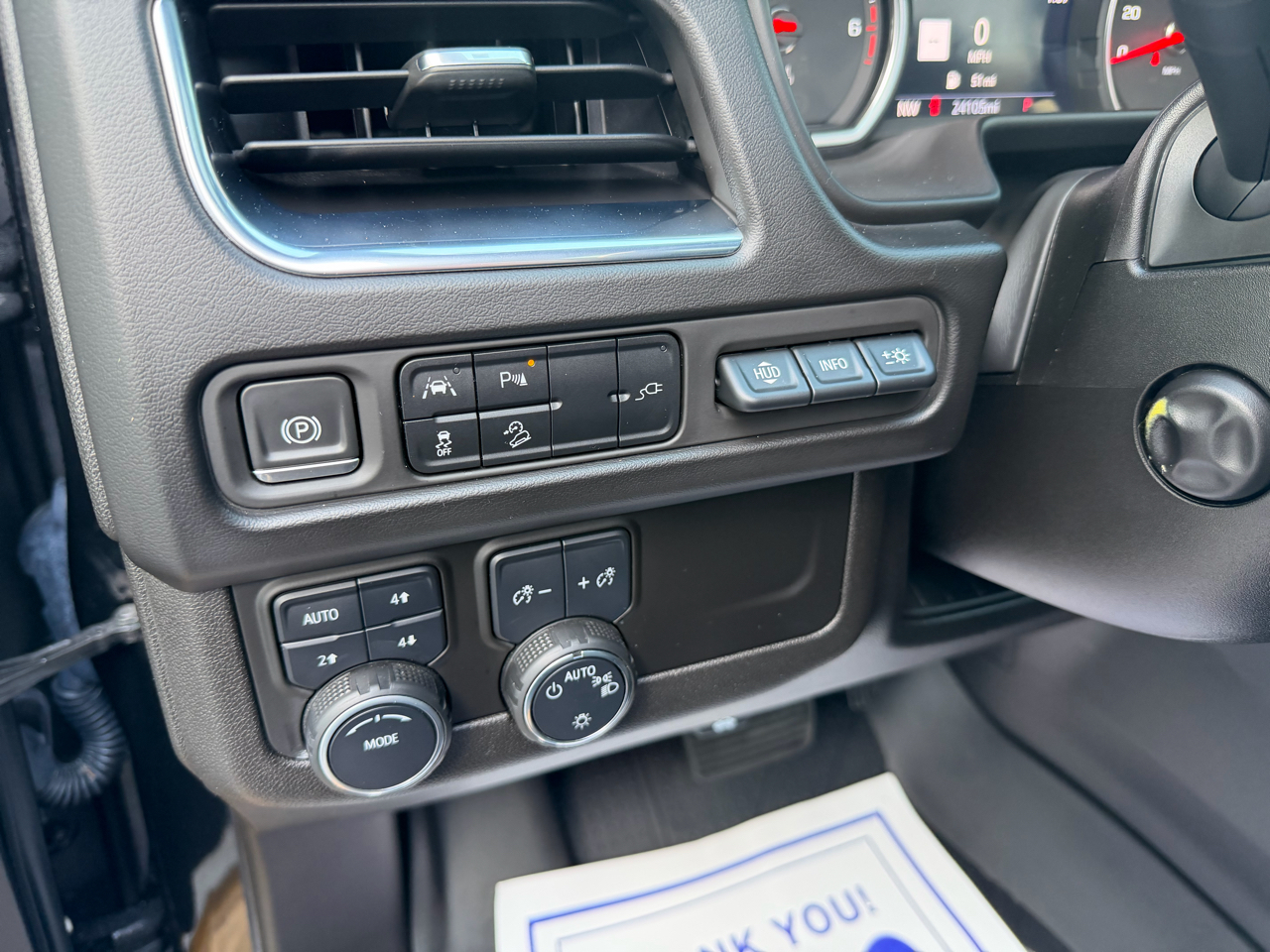 Chevrolet Tahoe 4WD 4dr High Country 2021